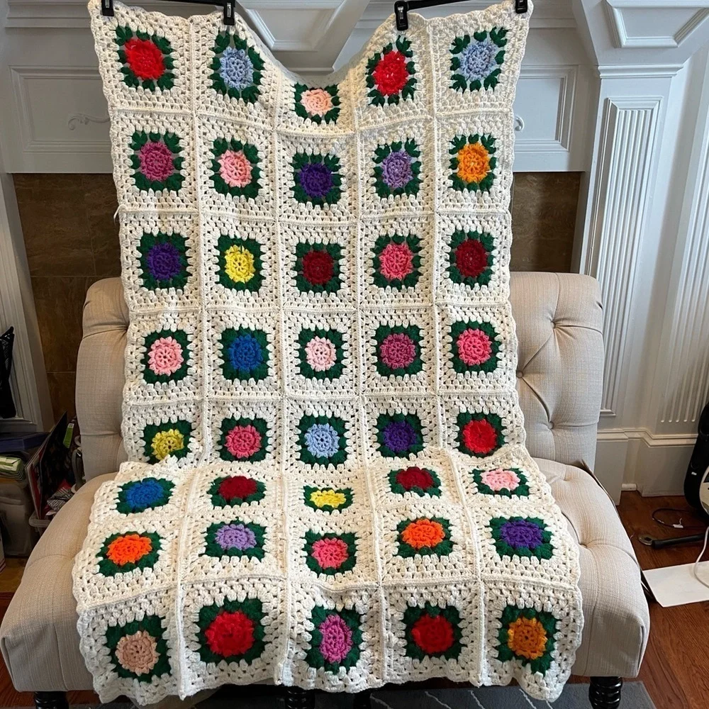 Handmade Crochet 3-D Flower Throw Blanket